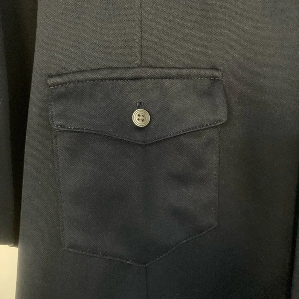 Performance button down - Picture 3 of 5
